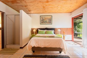 Airport Game Lodge