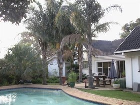 Airport Modjadji Guesthouse