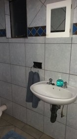 Allen Grove Self Catering