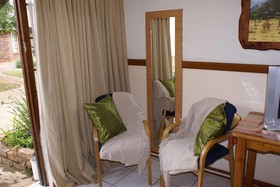 Emerald Backpackers