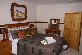 Emerald Backpackers