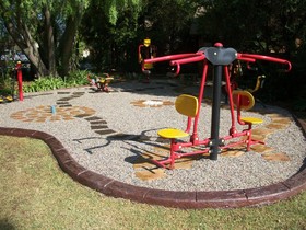 Ikwekwezi Guest Lodge