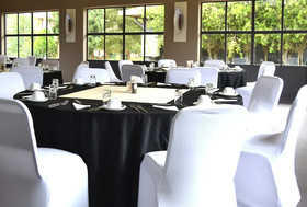 Outlook Lodge OR Tambo