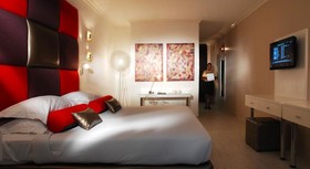 Peermont Metcourt Suites at Emperors Palace