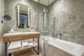 Radisson Hotel & Convention Centre Johannesburg, O.R. Tambo