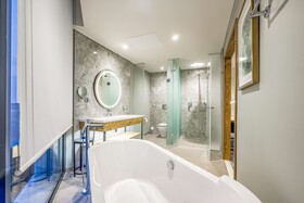 Radisson Hotel & Convention Centre Johannesburg, O.R. Tambo