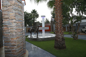 Travetel Or Tambo Airport Hotel