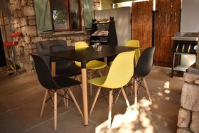Zora Guesthouse And Spa