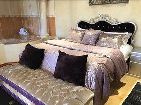 Equestrian Royal Hotel Boutique & Spa
