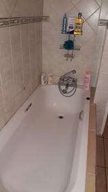 Alimop Lodge Inn Bed and Breakfast