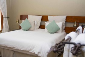 By Bush Telegraph Lodge