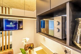 Kravit Premier Suites