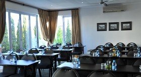 Samrand Hotel