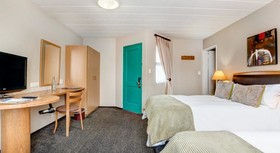 Samrand Hotel