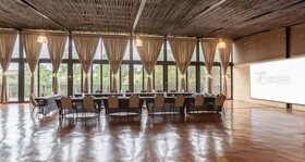 Riverstone Lodge