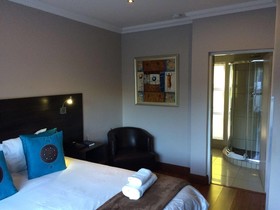 314 On Clark Guest House