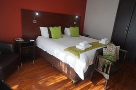 314 On Clark Guest House