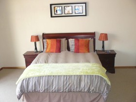 Abafazi Guest House