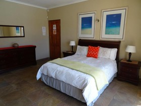 Abafazi Guest House