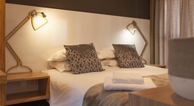 Akanani Apartments