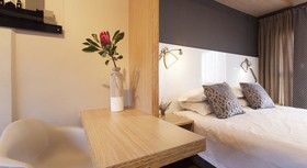 Akanani Apartments