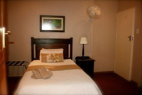 Amper Bo Guesthouse