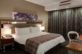 ANEW Hotel Hatfield