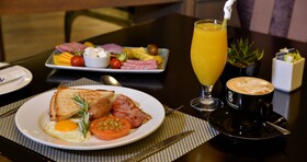 ANEW Hotel Hatfield