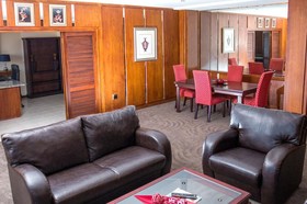 Sierra Burgers Park Hotel