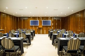 Sierra Burgers Park Hotel