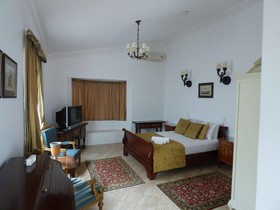 Waterkloof Mansion Boutique Hotel