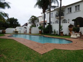 Waterkloof Mansion Boutique Hotel