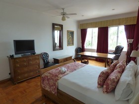 Waterkloof Mansion Boutique Hotel