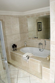 Casa Flora Guesthouse