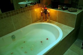 Casa Flora Guesthouse