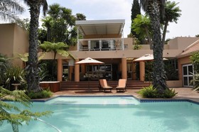 Crane's Nest Guest House & Spa @ 313