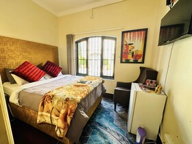 Crown Guesthouse Waterkloof