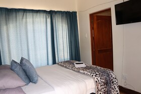 Crown Guesthouse Waterkloof