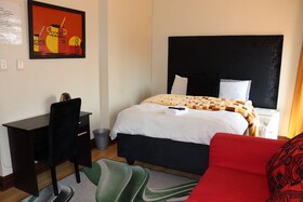Crown Guesthouse Waterkloof
