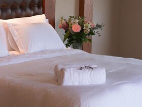 Cussonia Country Home