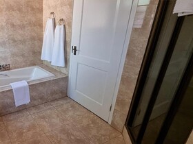 Cussonia Country Home