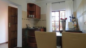 Dinkwe Lodge & Guest House