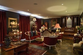 Duke & Duchess Boutique Hotel
