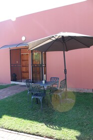 El Gran Chaparral Guest House