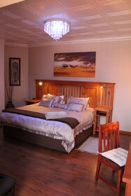 El Gran Chaparral Guest House