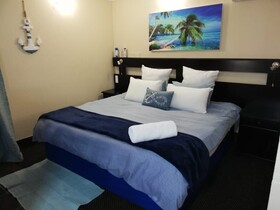 El Gran Chaparral Guest House