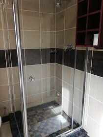 El Gran Chaparral Guest House