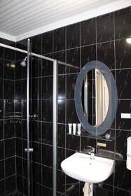 El Gran Chaparral Guest House