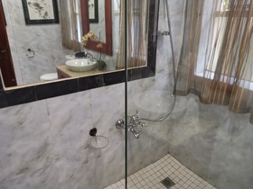 Erasmus Manor Guest House