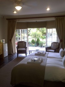 Farmers Folly Guest House